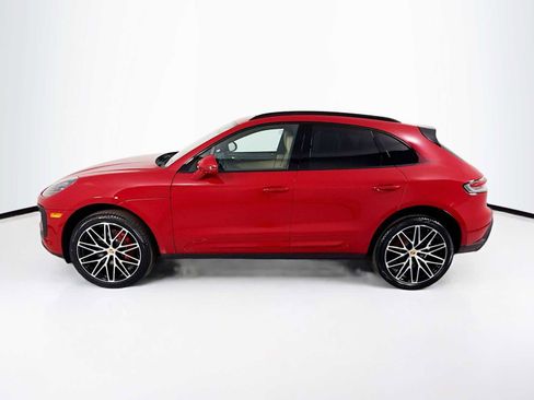 New 2026 Porsche Macan S image 2