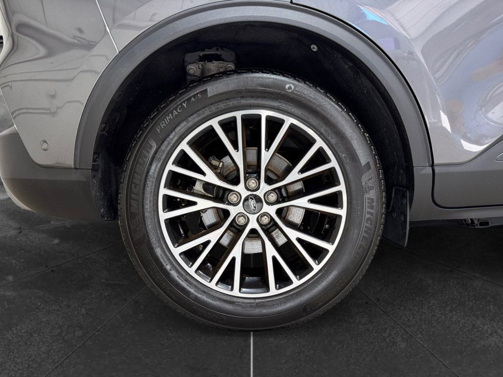 Used 2024 Ford Escape SE w/ PHEV Premium Package FWD image 32