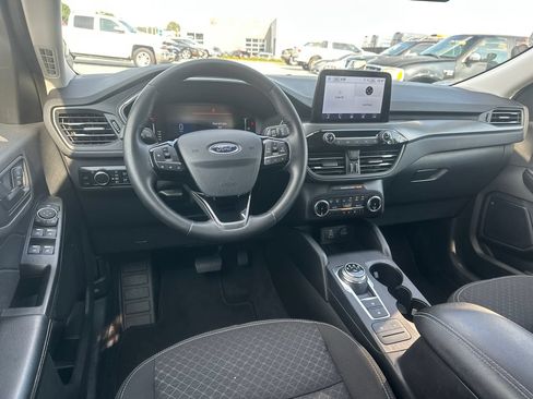 Certified 2024 Ford Escape Active AWD/4WD image 25