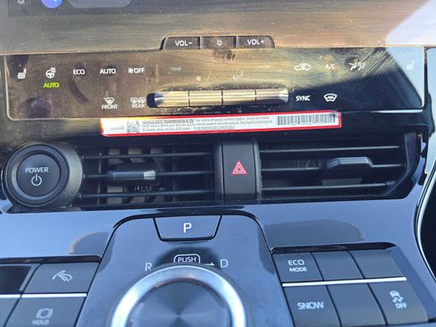 Used 2024 Toyota bZ4X XLE image 28