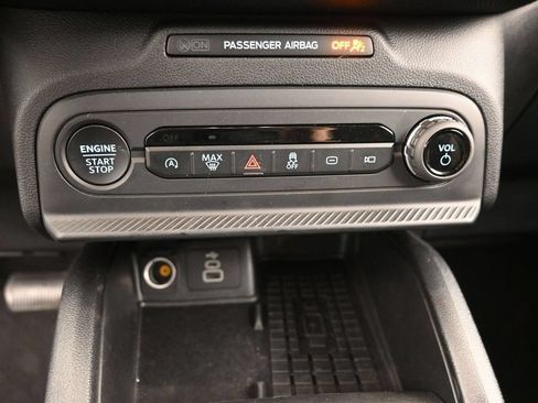 Used 2025 Ford Bronco Sport Big Bend w/ Convenience Package AWD/4WD image 19