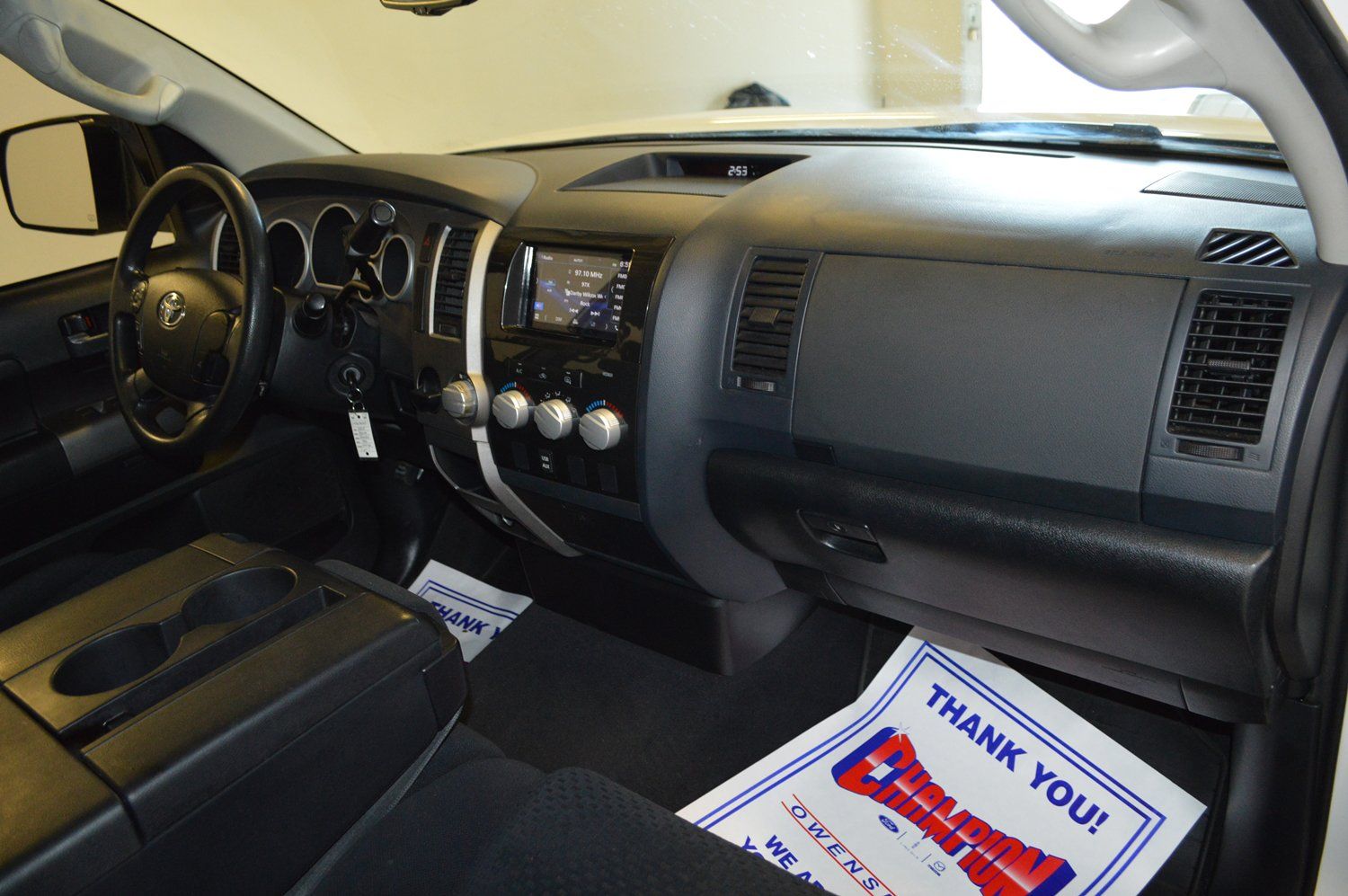 Used 2013 Toyota Tundra 2WD Double Cab w/ Tow Pkg image 10