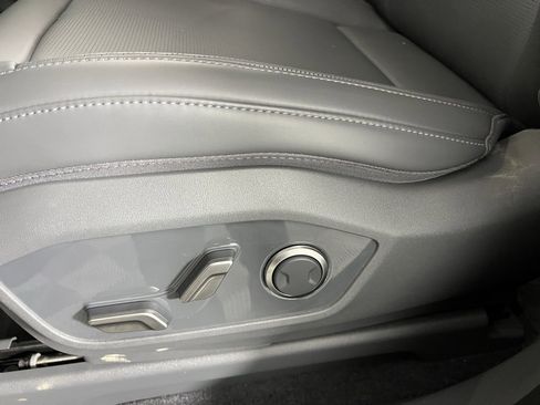 Used 2024 Kia EV9 Light Long Range image 24