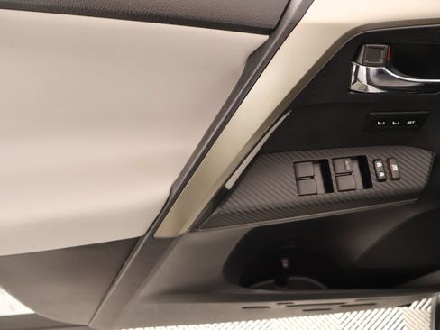 Used 2015 Toyota RAV4 Limited w/ Technology Package AWD/4WD image 16