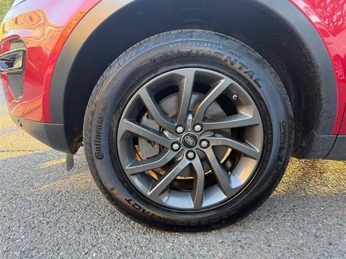 Used 2018 Land Rover Discovery Sport HSE AWD/4WD image 15