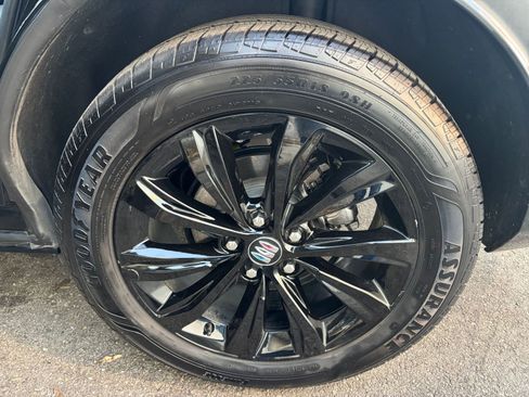 Used 2025 Buick Envista Sport Touring image 30