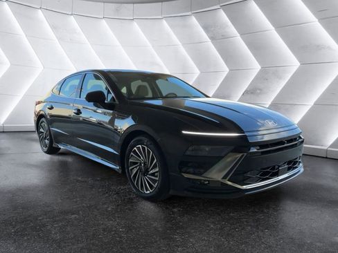 New 2026 Hyundai Sonata Limited image 8