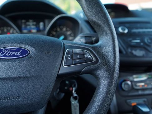Used 2017 Ford Escape SE FWD image 27