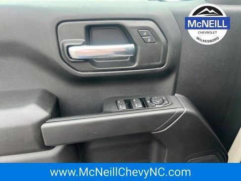 New 2026 Chevrolet Silverado 1500 Custom Trail Boss w/ Dark Appearance Package image 17