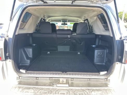 Used 2014 Toyota 4Runner SR5 Premium RWD image 19