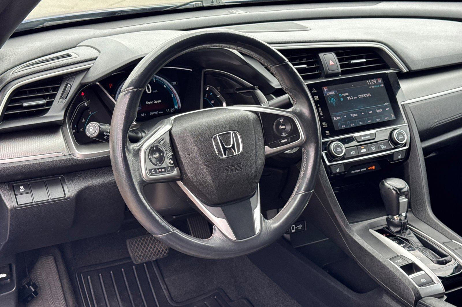 Used 2018 Honda Civic EX-L image 15
