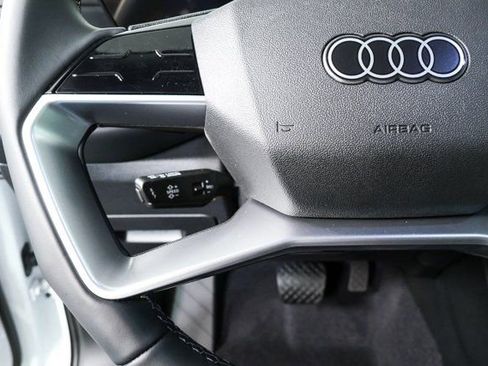 New 2025 Audi Q5 Premium Plus image 10