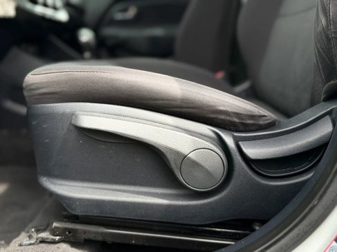 Used 2016 Kia Rio LX FWD image 30