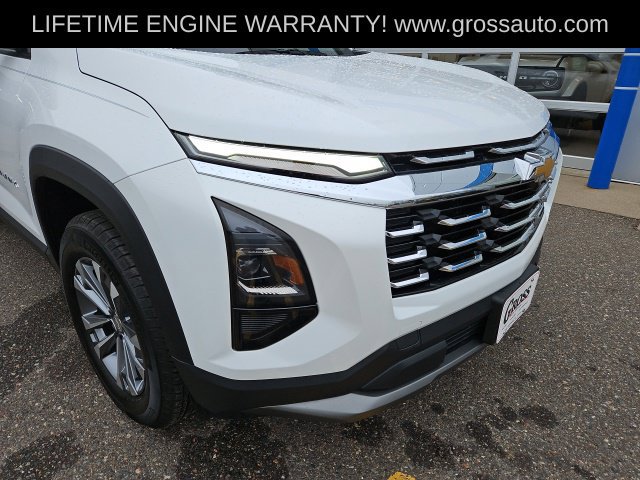 Used 2025 Chevrolet Equinox LT AWD/4WD image 11
