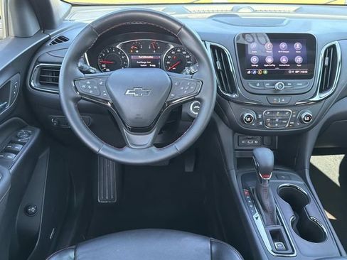 Used 2023 Chevrolet Equinox RS w/ RS Leather Package FWD image 29