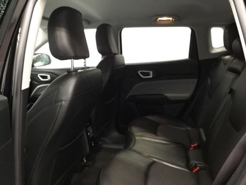 Used 2022 Jeep Compass Latitude w/ Convenience Group AWD/4WD image 9