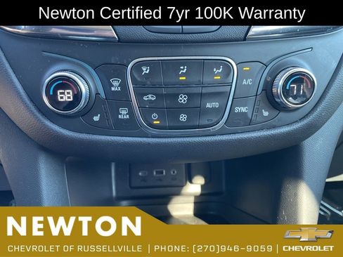 Used 2024 Chevrolet Equinox LT w/ LPO, Floor Liner Package FWD image 12