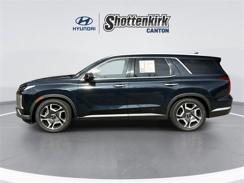 Used 2023 Hyundai Palisade Limited image 5