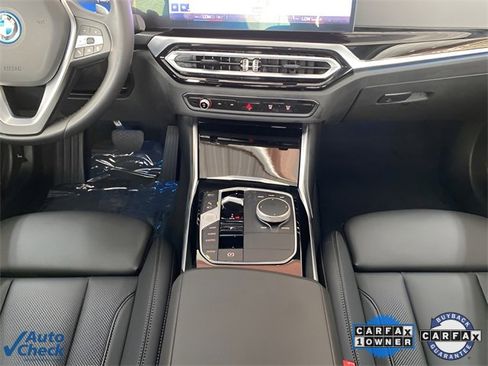 Used 2024 BMW 330e w/ Convenience Package image 14