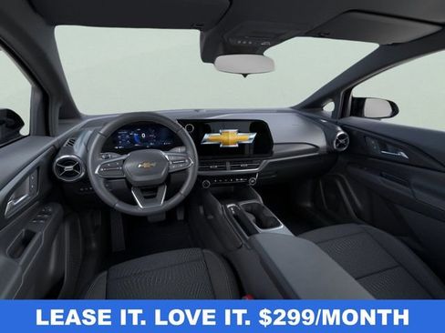 New 2026 Chevrolet Equinox EV LT image 15