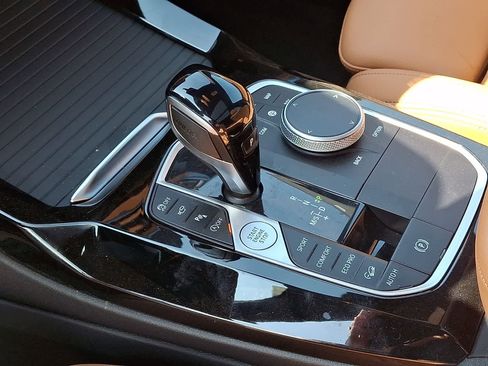 Used 2023 BMW X3 xDrive30i w/ Premium Package image 17