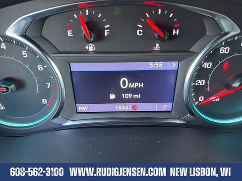 Used 2023 Chevrolet Traverse LT AWD/4WD image 19