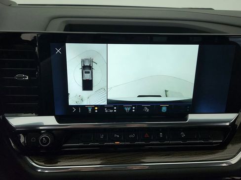 Used 2024 Chevrolet Silverado 2500 LT w/ Texas Edition AWD/4WD image 47