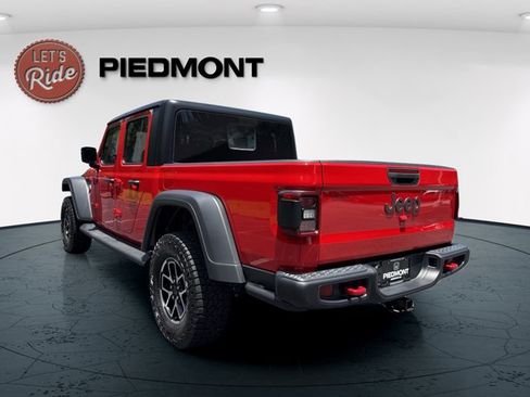 Certified 2024 Jeep Gladiator Rubicon image 9