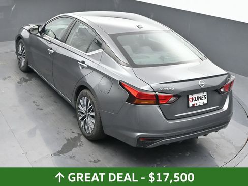 Used 2023 Nissan Altima 2.5 SV image 38