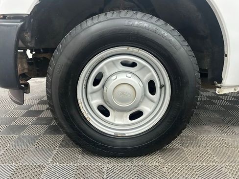 Used 2012 Ford F250 XL image 12