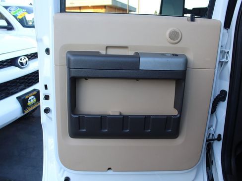 Used 2015 Ford F350 Lariat w/ Lariat Ultimate Package image 30