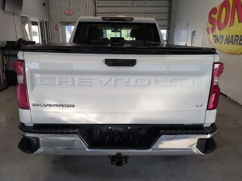 Used 2019 Chevrolet Silverado 1500 LT image 3