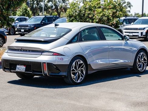 Certified 2024 Hyundai Ioniq 6 SEL RWD image 5