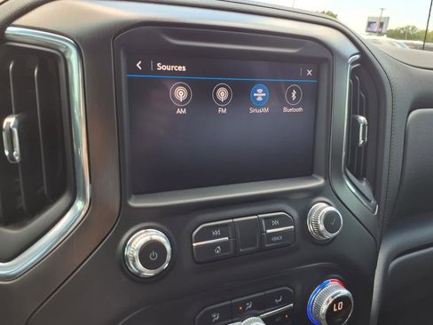 Used 2021 GMC Sierra 1500 AT4 image 24