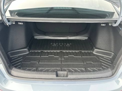 Used 2024 Honda Civic Touring image 7