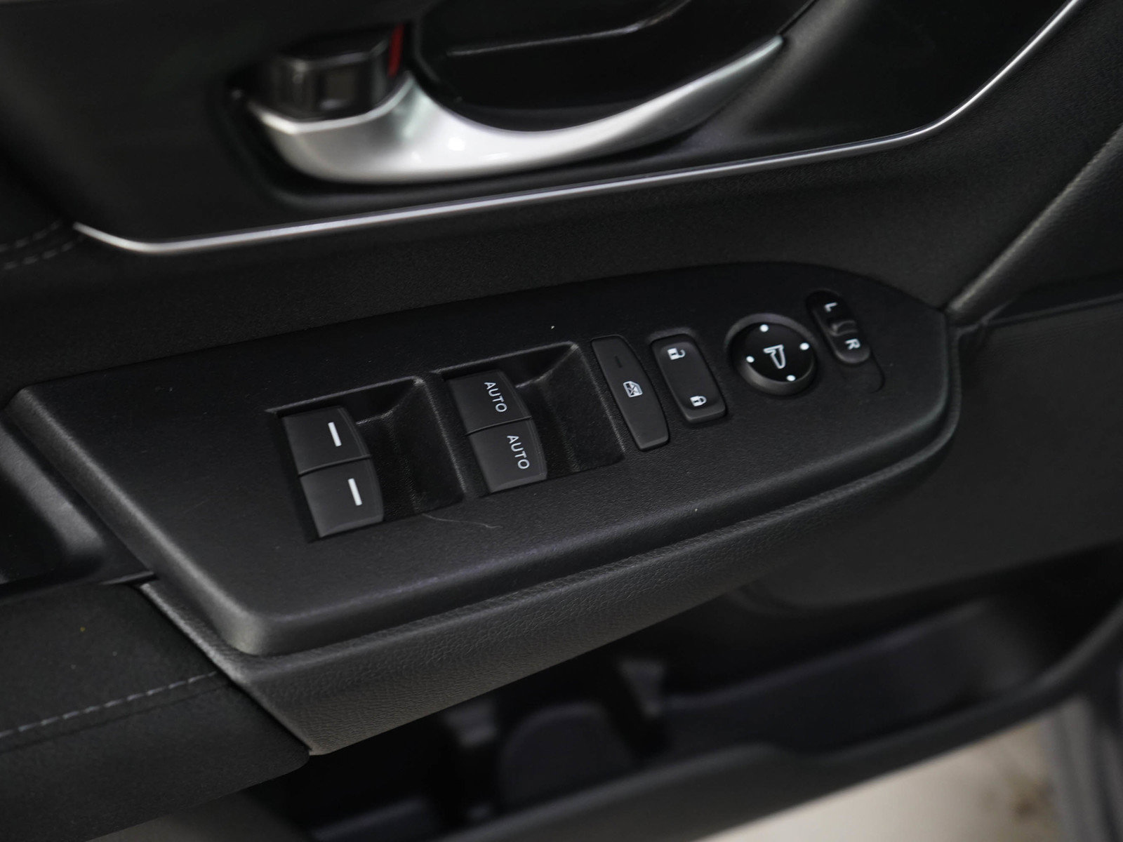 Used 2021 Honda CR-V EX image 20
