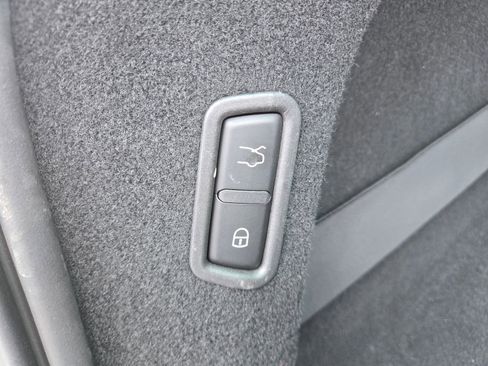 Used 2019 Maserati Levante GranSport image 20