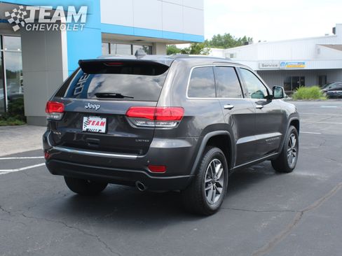 Used 2019 Jeep Grand Cherokee Limited AWD/4WD image 4