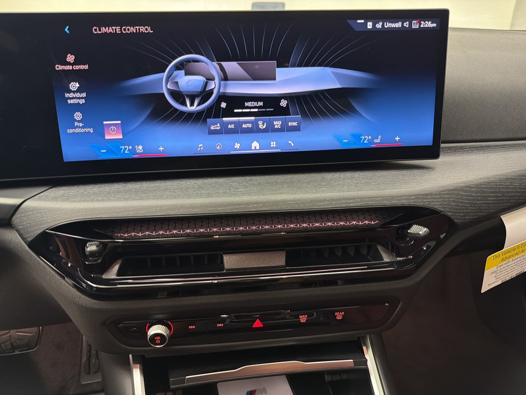 New 2026 BMW 330i Sedan w/ M Sport Package RWD image 22