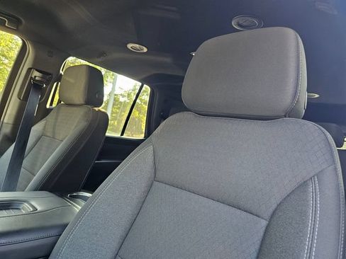 Used 2023 GMC Yukon SLE w/ Max Trailering Package AWD/4WD image 7