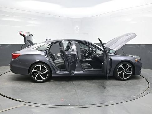 Used 2018 Honda Accord Sport image 52