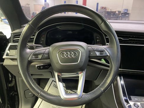 Used 2021 Audi Q8 Premium Plus image 26