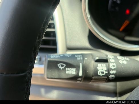 Used 2022 Jeep Grand Cherokee Laredo X RWD image 17