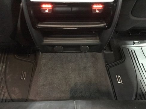 Used 2019 BMW M550i xDrive w/ Premium Package 2 image 23