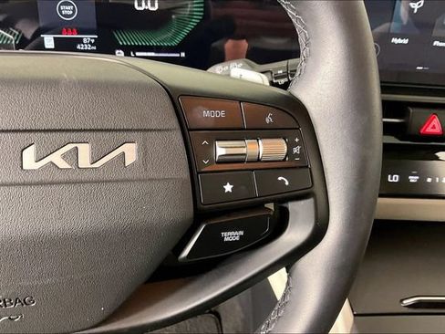 Certified 2026 Kia Sportage EX AWD/4WD image 11