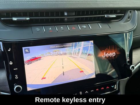 New 2026 Jeep Grand Cherokee L 4WD image 15