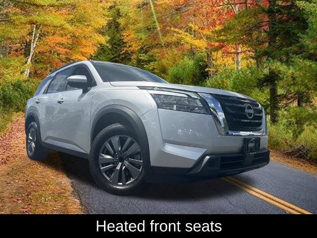 Certified 2024 Nissan Pathfinder SV AWD/4WD image 16