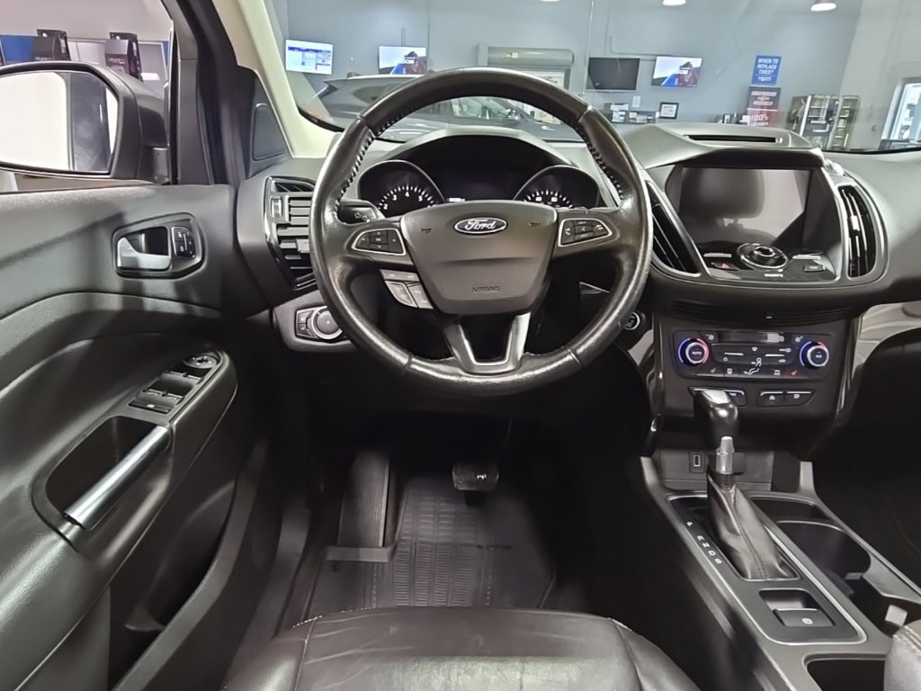 Used 2017 Ford Escape Titanium AWD/4WD image 27
