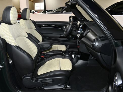 Used 2023 MINI Cooper S w/ MINI Resolute Edition image 50