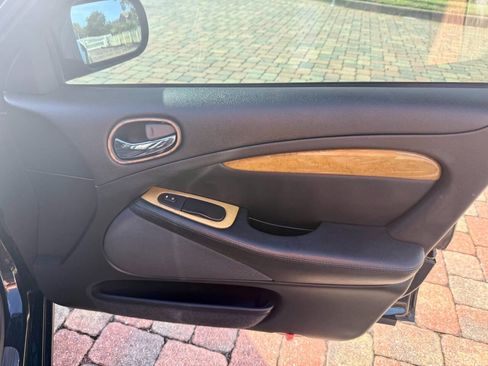 Used 2001 Jaguar S-TYPE 4.0 image 23